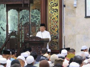 JK: Ada 800.000 Masjid-Musala, Indonesia Butuh 300.000 Dai JK: Ada 800.000 Masjid-Musala, Indonesia Butuh 300.000 Dai