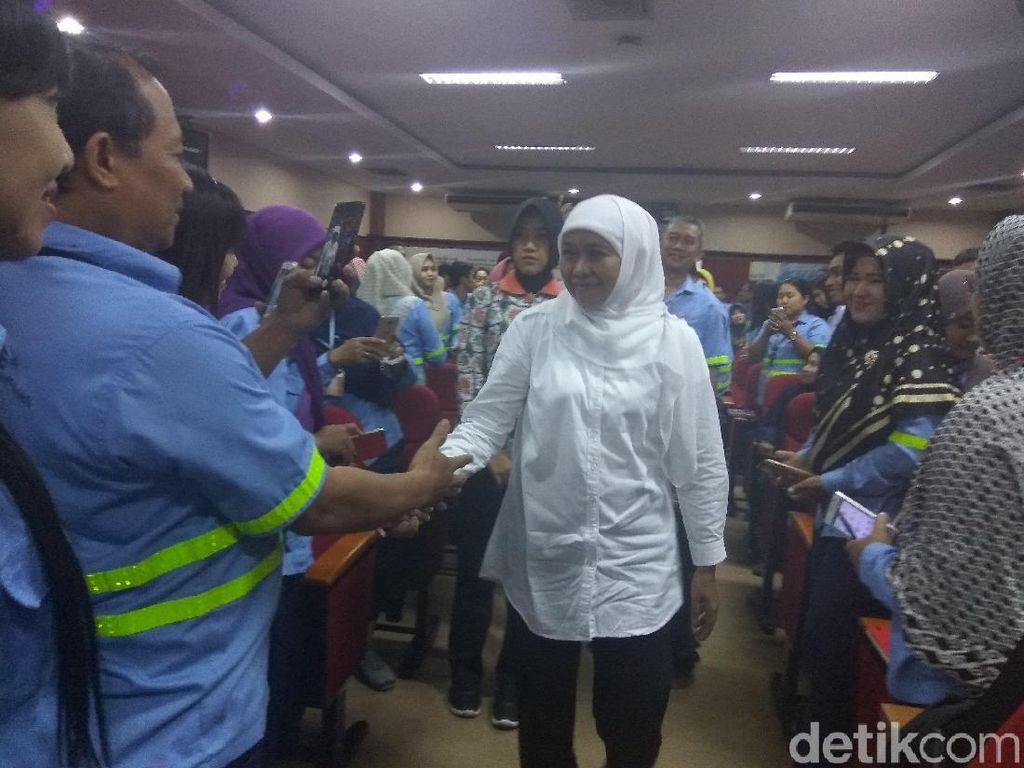 Khofifah Janji Produk Domestik Regional Bruto Ditingkatkan Khofifah Janji Produk Domestik Regional Bruto Ditingkatkan