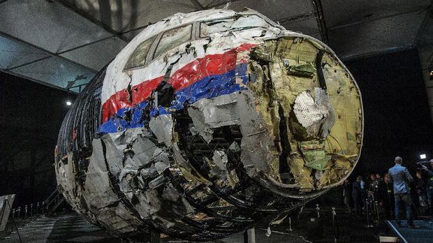 Penyelidik Sebut Rudal Rusia Tembak Jatuh Pesawat MH17