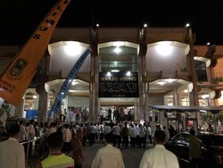 Jokowi Salat Tarawih di Masjid Agung Cilimus Kuningan