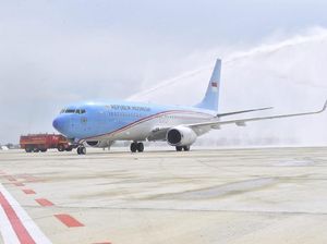 Penampakan Pesawat Jokowi yang Kena Siram di Bandara Kertajati