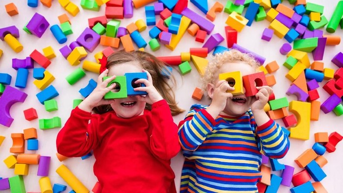 Para orang renta harus lebih memperhatikan ini supaya menghindari risiko anak tersedak. Foto: Thinkstock Para orang renta harus lebih memperhatikan ini supaya menghindari risiko anak tersedak. Foto: Thinkstock