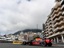 Ricciardo Kuasai Latihan Pertama, Tipis Ungguli Verstappen