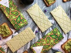 Manis Legit, Cokelat Rasa Roti Panggang Beroles Alpukat