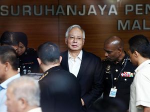 Pengawal Keamanan Untuk Najib Ditarik Pemerintahan Mahathir