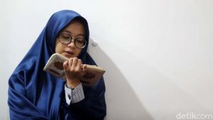 Mengaji Sambil Menunggu Buka Puasa di Masjid An Nahl BSD