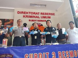 Ngaku Pengusaha Singapura, 2 Penipu Pakai Uang Palsu Diciduk