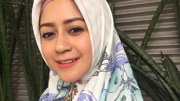 Shinta Tanjung, Mantan Istri yang Bikin Zacky Mirza Tak Berpaling