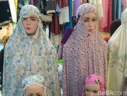 Lebaran 2018, Ini Mukena yang Banyak Dicari di Tanah Abang dan Thamrin City