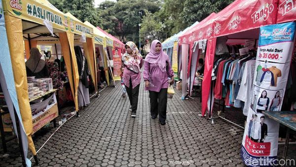 Belanja Murah Meriah di Bazar Ramadan Walikota Jakut