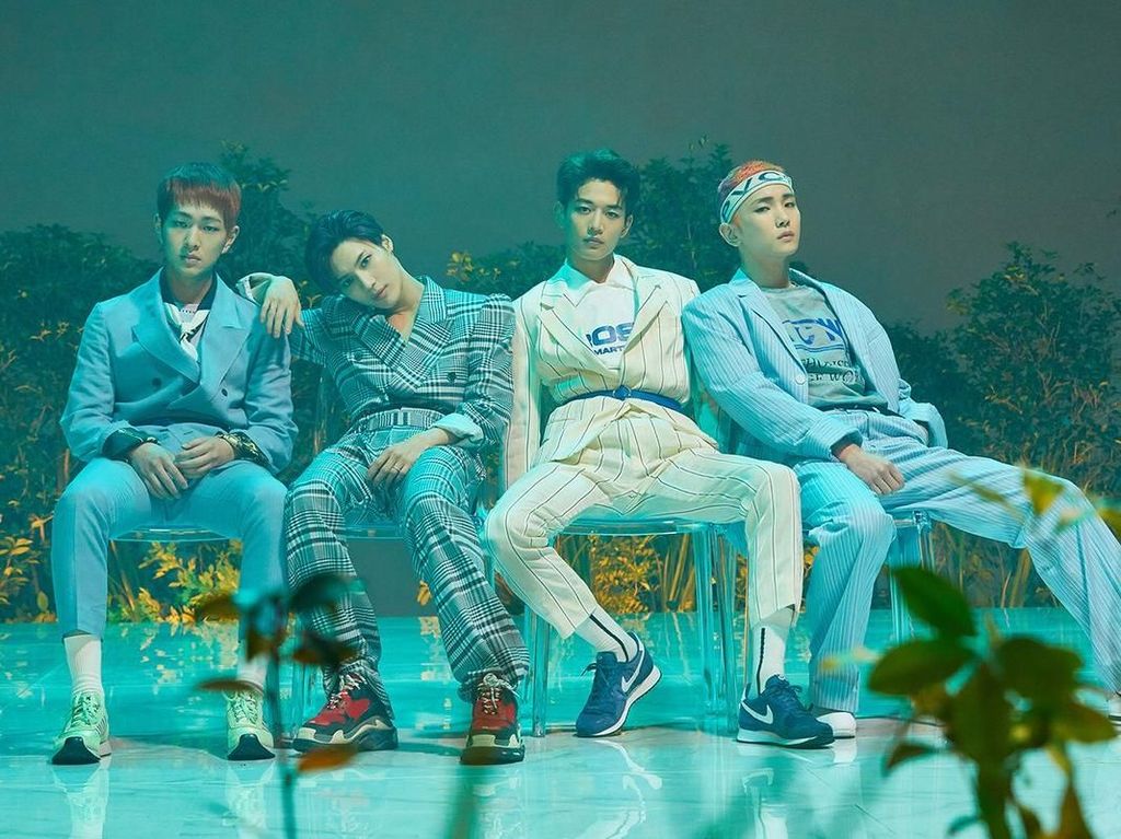 Member SHINee Masih Nangis saat Bicara soal Jonghyun Member SHINee Masih Nangis saat Bicara soal Jonghyun