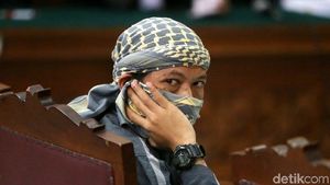 Aman Abdurrahman Sempat Tutupi Wajah di Sidang Pleidoi