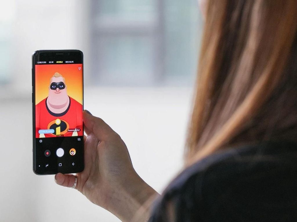 Keluarga The Incredibles Ramaikan AR Emoji Samsung Keluarga The Incredibles Ramaikan AR Emoji Samsung