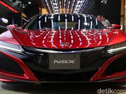 Begini Rasanya Duduk di Kabin Honda NSX