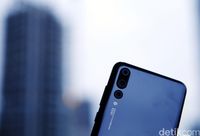 Tiga kamera belakang Huawei P20 Pro.