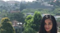 Cantik dan Doyan Makan, Begini Aksi Juwita Bahar Ketika Ngemil