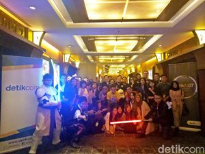 Penggemar Star Wars Gunakan Kostum Han Solo di Nobar Solo: A Star Wars Story Penggemar Star Wars Gunakan Kostum Han Solo di Nobar Solo: A Star Wars Story