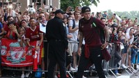 Sementara wajah tegang sedikit terpancar dari penjaga gawang Loris Karius, yang ketangguhannya bakal diuji Cristiano Ronaldo dkk di partai final nanti. (Foto: Viacheslav Ratynskyi/Reuters)