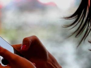 Perempuan Menipu Hingga Rp 3 Miliar Lewat Instagram