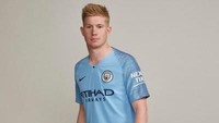 Jersey Manchester City musim depan, harganya menembus 109,85 pound sterling. Kalau dirupiahkan, jersey keluaran Nike itu nyaris Rp 2 juta. (Foto: Nike)