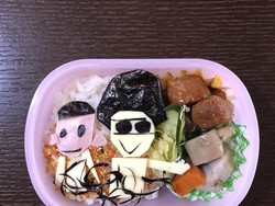 Ayah Super Kreatif Ini Wujudkan Gambar Anaknya Jadi Menu Bekal