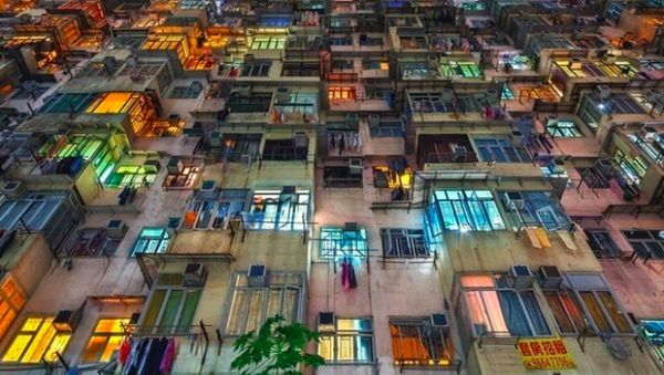 Potret Dramatis Kota Paling Vertikal di Dunia