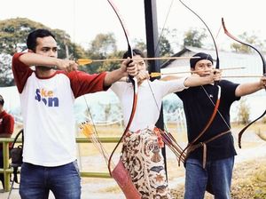 Deretan Artis yang Juga Hobi Memanah, Siapa Mau Ikutan?