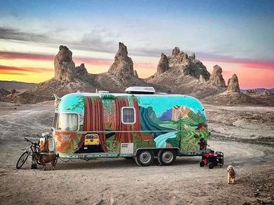 Kerennya Mobil yang Diubah Menjadi Karavan