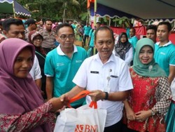 BNI Salurkan Sembako Murah untuk Keluarga Pekerja Migran Indonesia