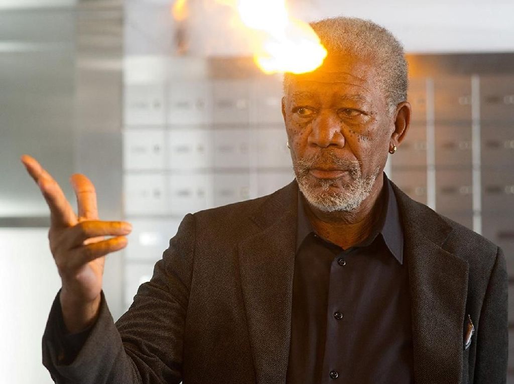 Morgan Freeman Katakan Tak Pernah Bermaksud Lakukan Pelecehan Morgan Freeman Katakan Tak Pernah Bermaksud Lakukan Pelecehan