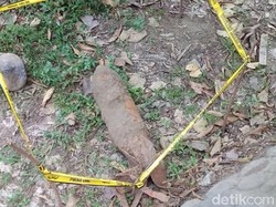 Pekerja Proyek Jalan Temukan Mortir, Gegana Diterjunkan