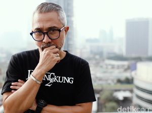 Cerita Pengalaman Pertama Lukman Sardi Cukur Rambut Bareng Anak