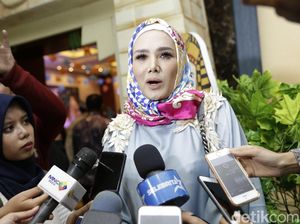 Mulan Jameela Tanya Beda Vaksin Versi Bambang Brodjo dan Erick Thohir