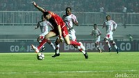 Dengan kemenangan ini, Persija yang sebelumnya ada di zona merah naik signifikan ke peringkat delapan dengan 13 poin.