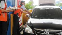 Ada Takjil Gratis di Tol Akses Tanjung Priok