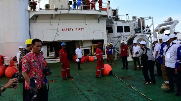 Palapa Ring Tengah Gelar Kabel Optik Laut di Manado