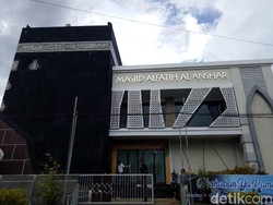 Obati Rindu dengan Tanah Suci, Mampirlah ke Masjid Kakbah