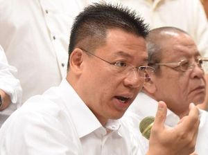 Bantu Lunasi Utang Negara, Anggota Parlemen Malaysia Donasikan Gaji