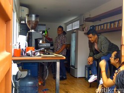 Begini Serunya Suasana Peresmian Kedai Rakyat