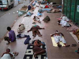 Potret Miris Dampak Gelombang Panas di Pakistan Saat Bulan Ramadan