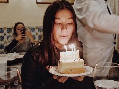 Elegan! Gaya Liza Soberano, Wanita Tercantik di Dunia Saat Makan