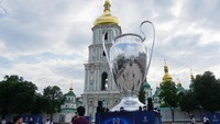 St. Sophia Cathedral adalah salah satu fanzone yang sudah disiapkan UEFA dan juga panitia pelaksana pertandingan untuk pendukung kedua kesebelasan finalis Liga Champions 2017/2018, Real Madrid dan Liverpool. Istimewa/Sigit Prasetyo
