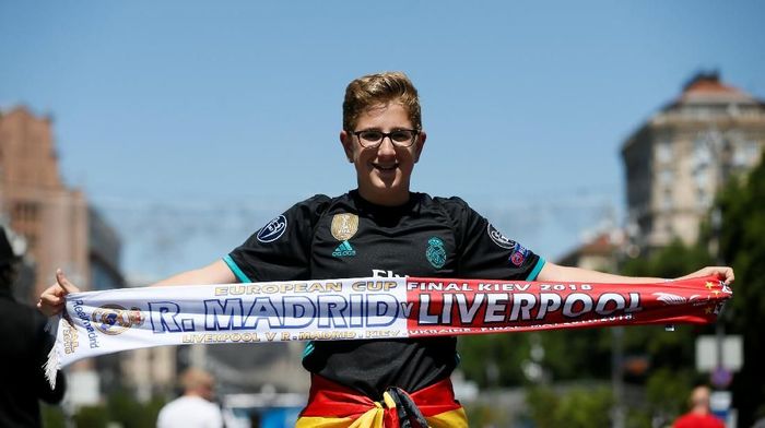 Ilustrasi fans yang menonton final Liga Champions 2017/2018 (Valentyn Ogirenko/REUTERS) Ilustrasi fans yang menonton final Liga Champions 2017/2018 (Valentyn Ogirenko/REUTERS)