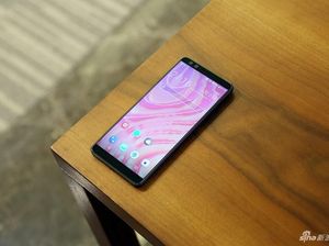 Melihat Lebih Dekat HTC U12+ yang Punya Spek Mumpuni