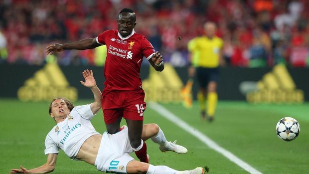 Sadio Mane berhasil menyamakan kedudukan.