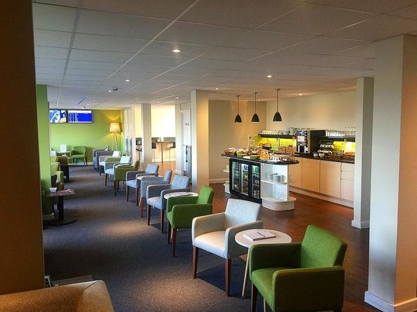 Foto: Bandara Paling Bikin Penumpang Bahagia Sedunia