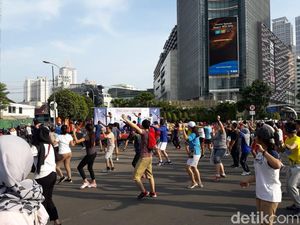Bulan Ramadan, Warga Tetap Semangat Olah Raga di CFD
