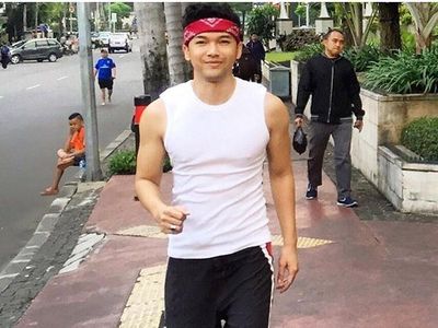 Ingat Penyanyi Ganteng Adi AFI? Dulu Kerempeng, Kini Kekar Berotot