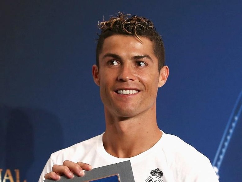 Depak Ronaldo, Mayweather Atlet Berpenghasilan Terbesar di Dunia Depak Ronaldo, Mayweather Atlet Berpenghasilan Terbesar di Dunia