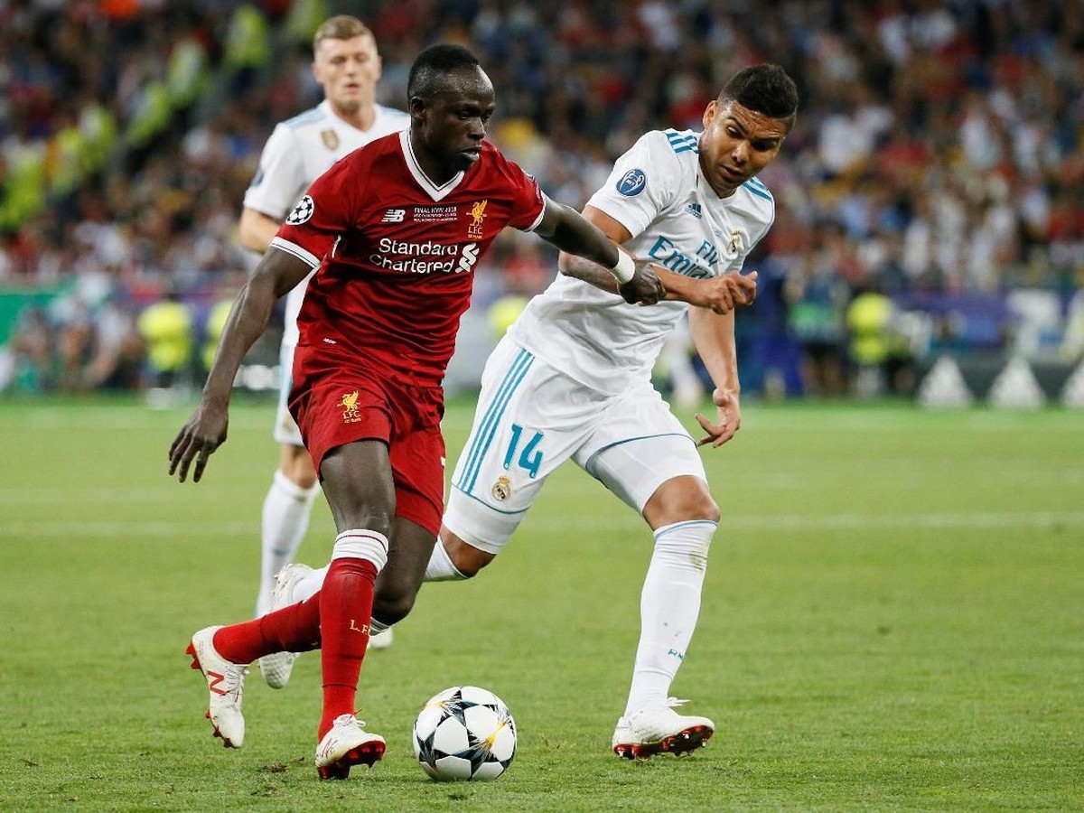 Sadio Mane saat membela Liverpool di pertandingan melawan Real Madrid. (Foto: Gleb Garanich/Reuters)